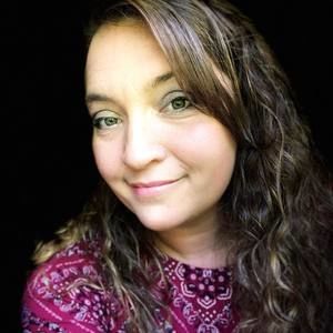 Meet your Posher, Kpey charisa